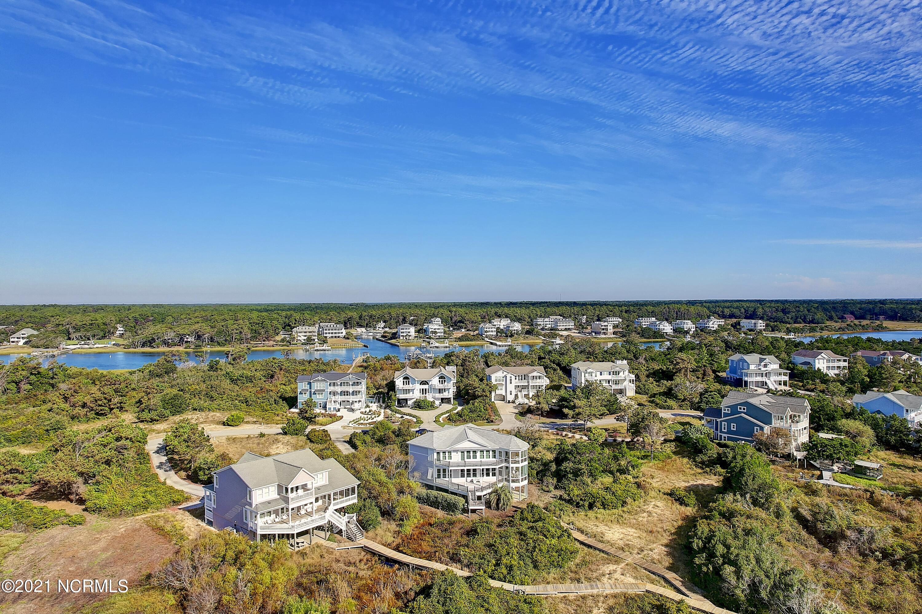 100536702 | Photo 13