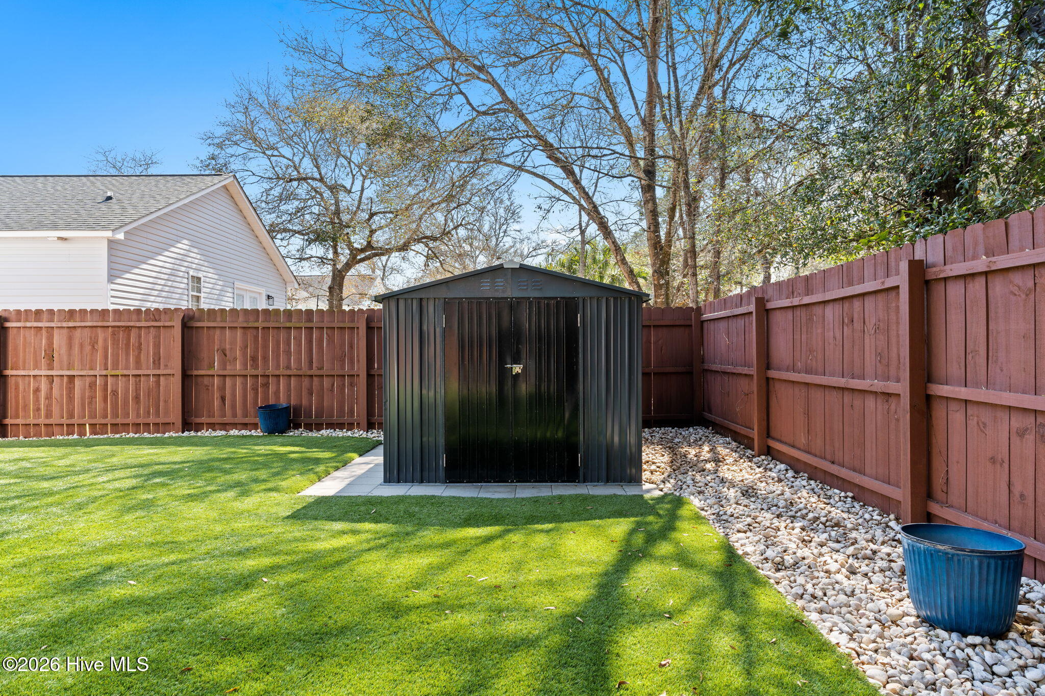 100559319 | Photo 29