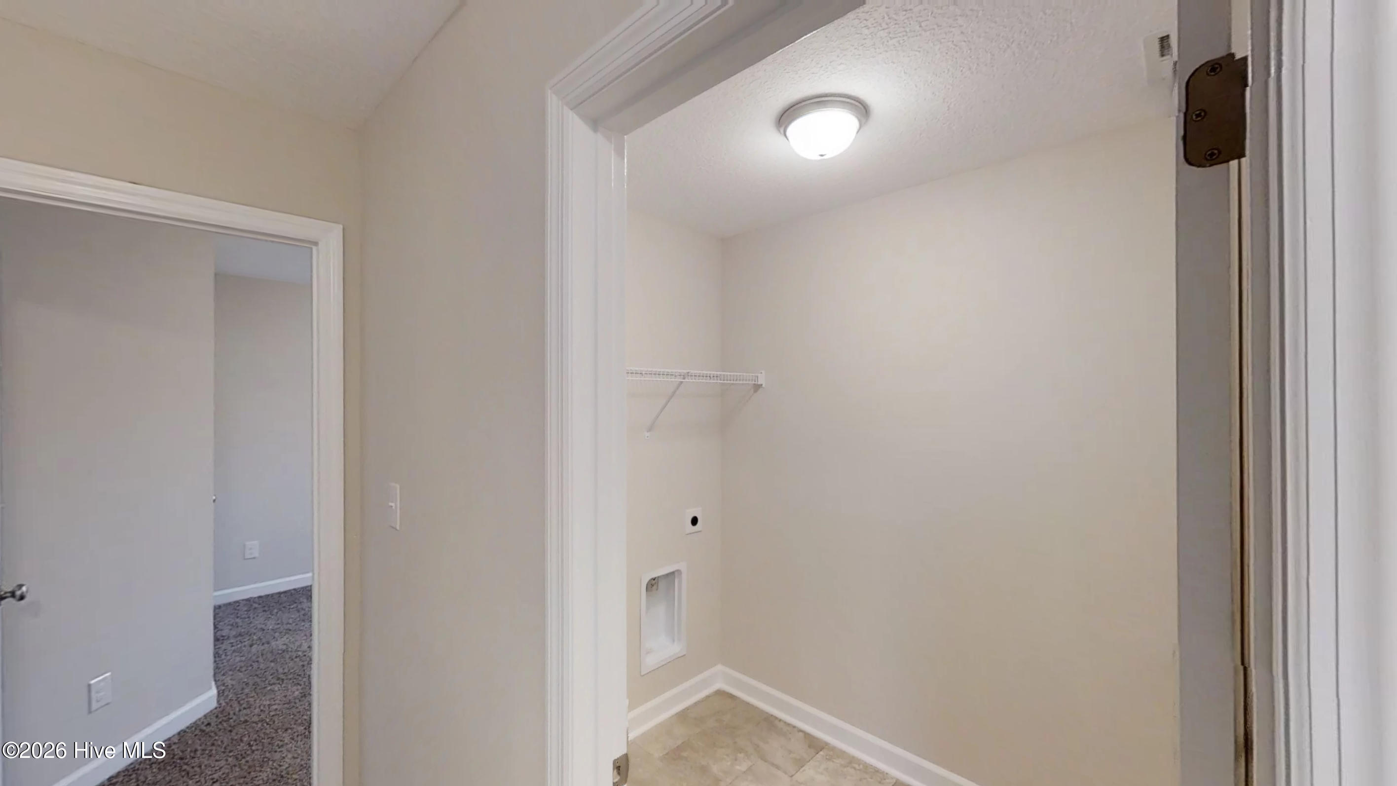 100563433 | Photo 21