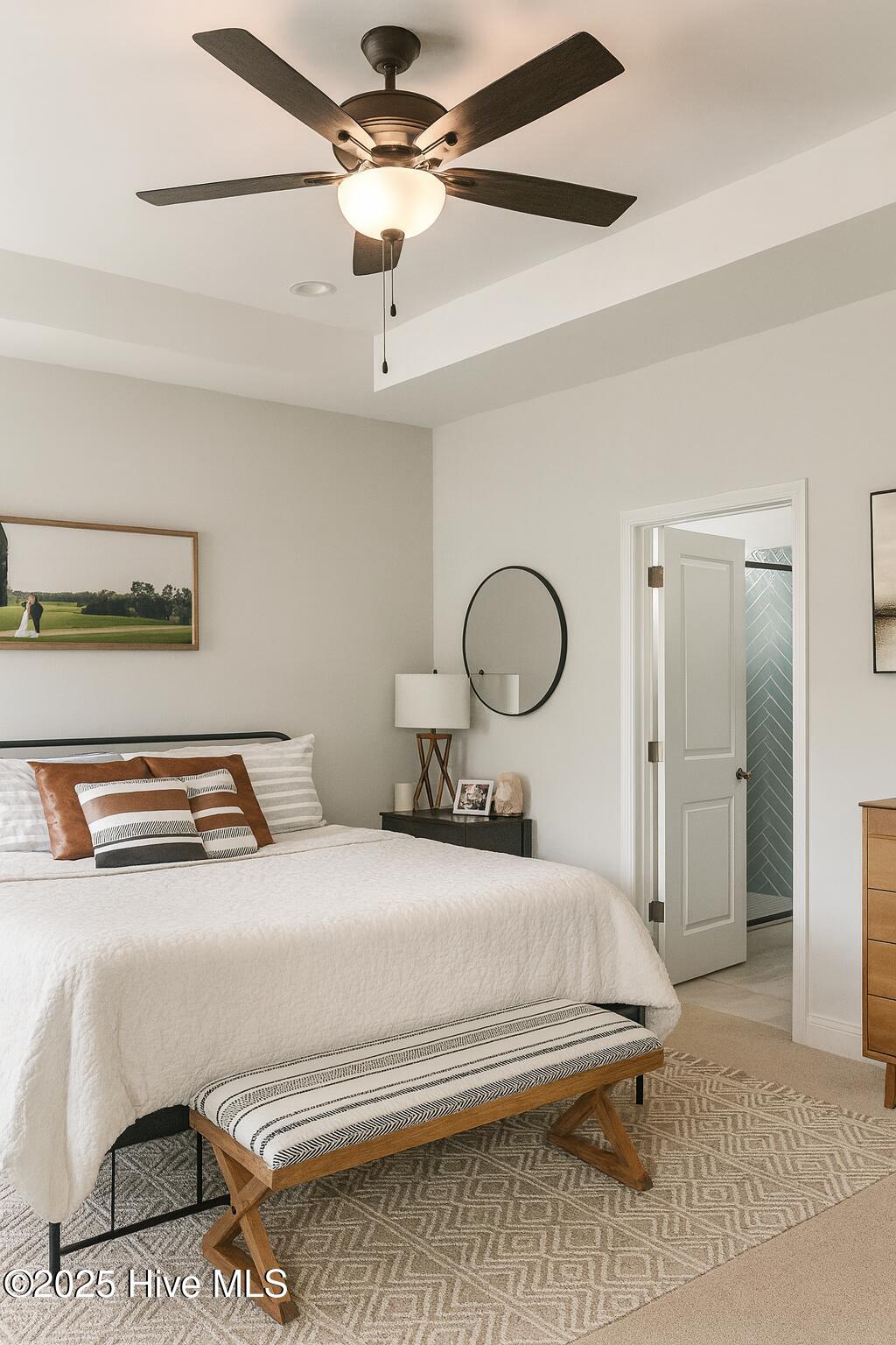 6730AD5C-9037-4536-A2E9-68C3A223754E