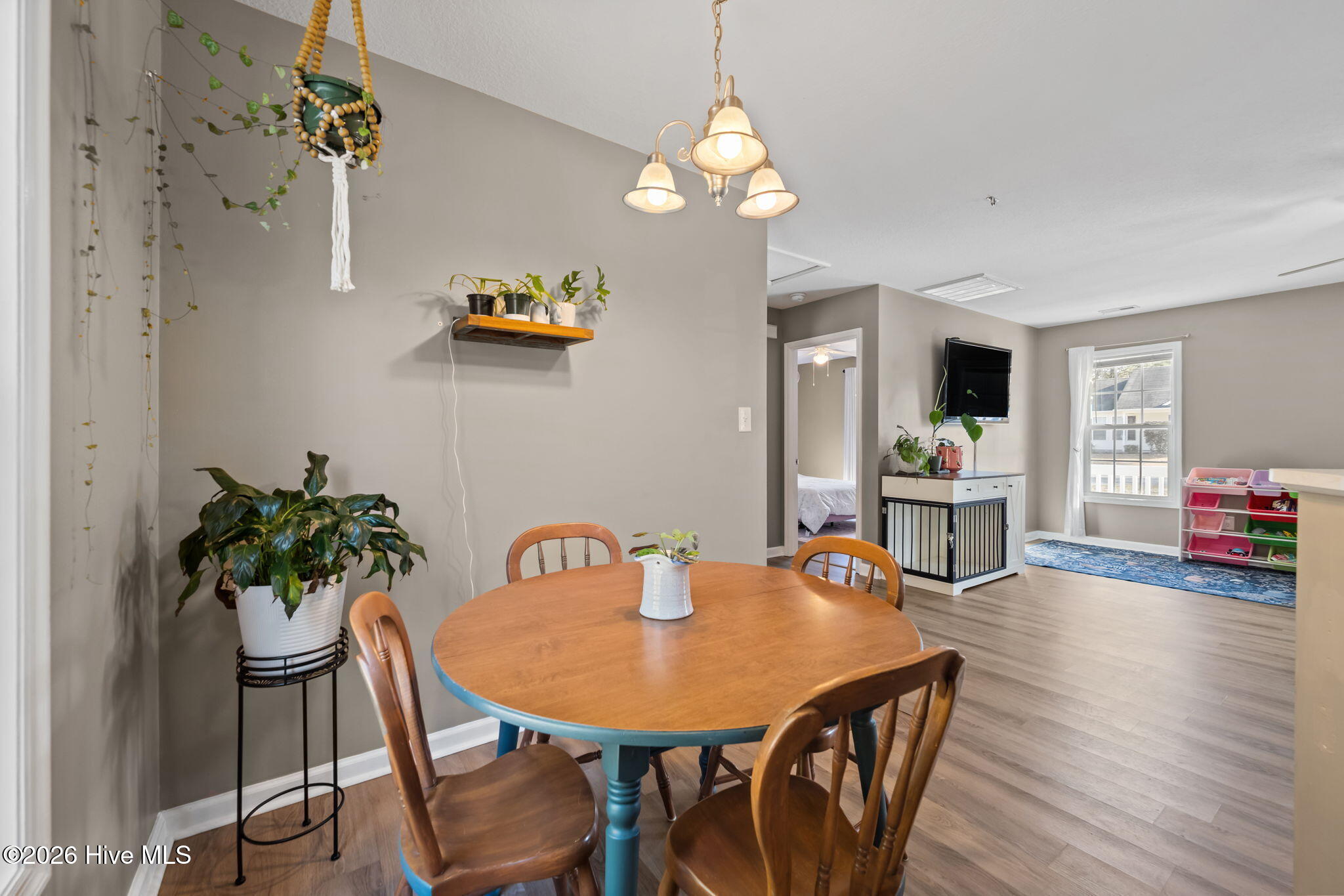 100552556 | Photo 12