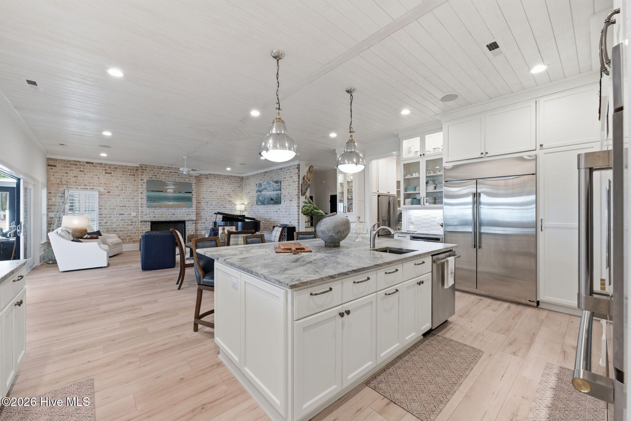 685 Raymond Road,Arapahoe