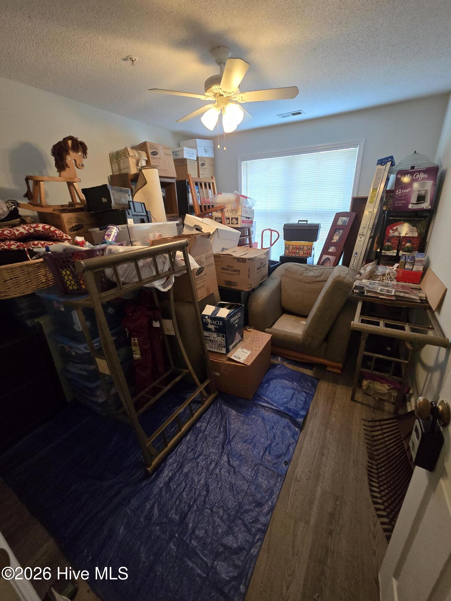 100569420 | Photo 13