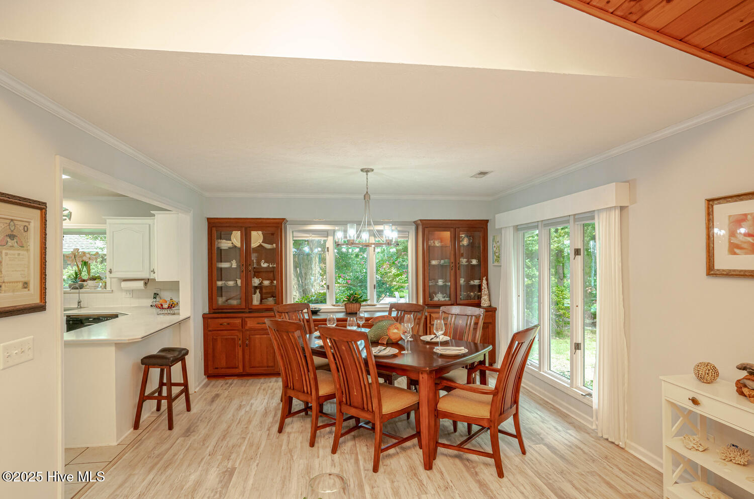 100524429 | Photo 16