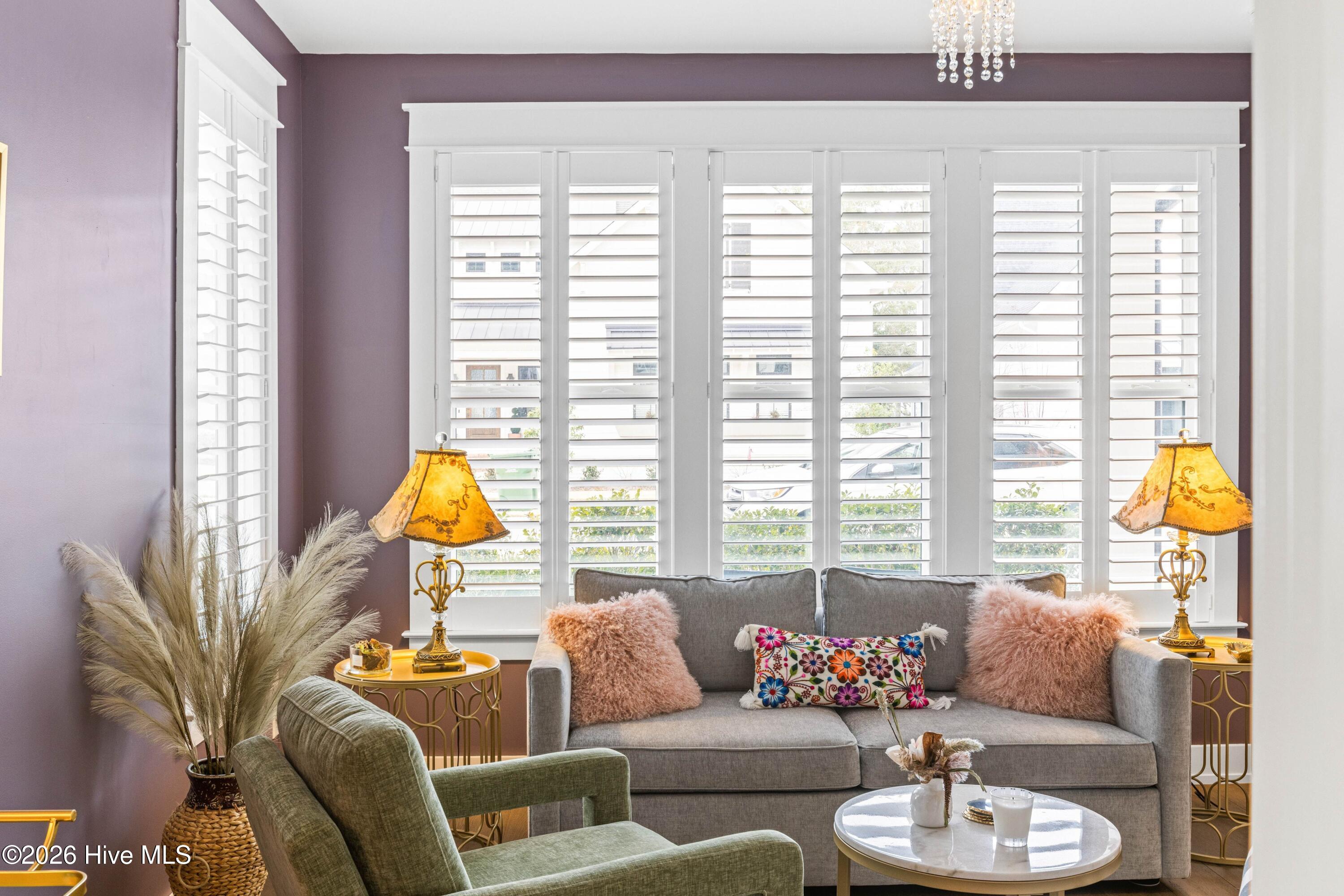 100556500 | Photo 18