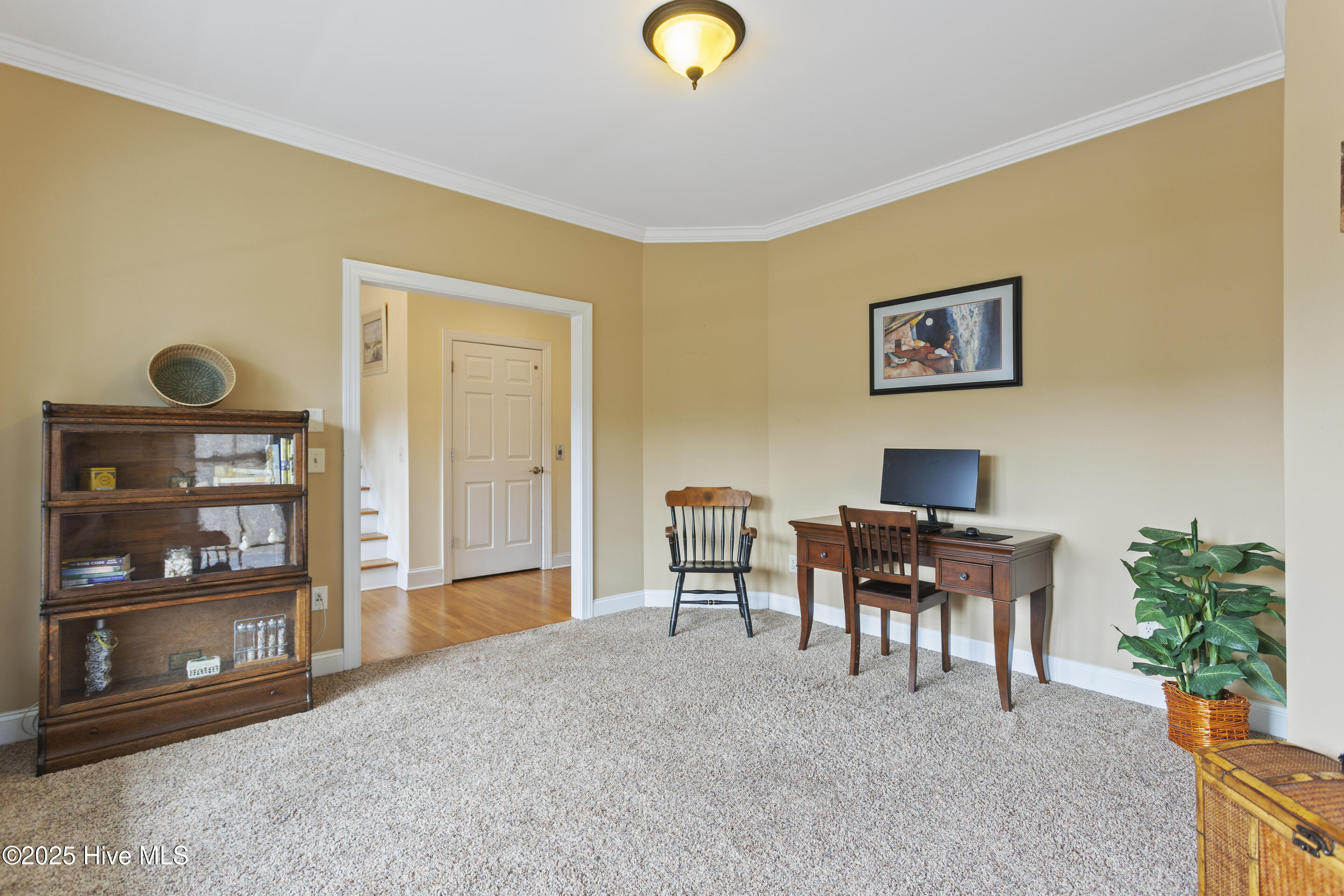 100493610 | Photo 15