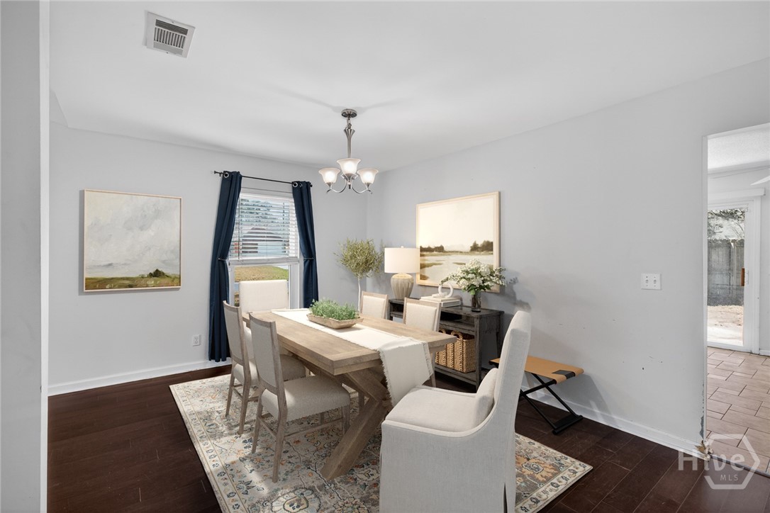 Virtually Staged Dining Area