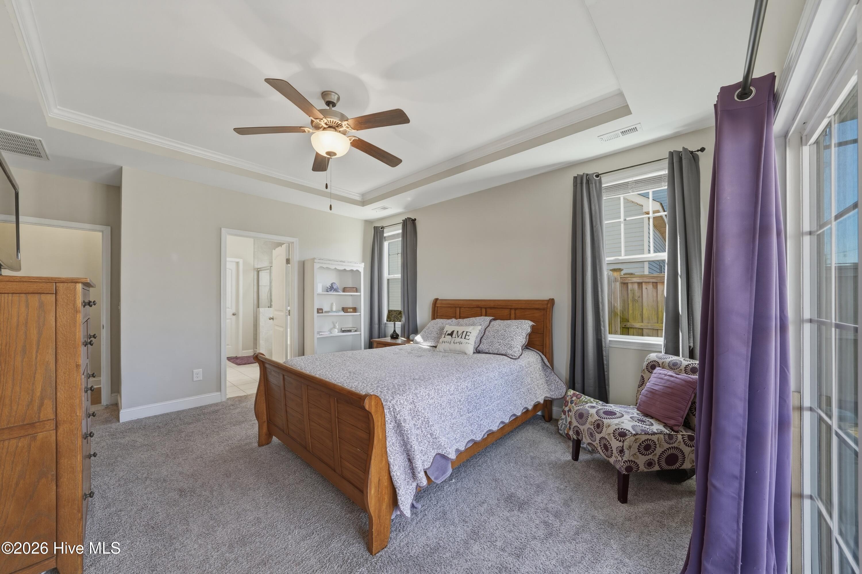 100557354 | Photo 41