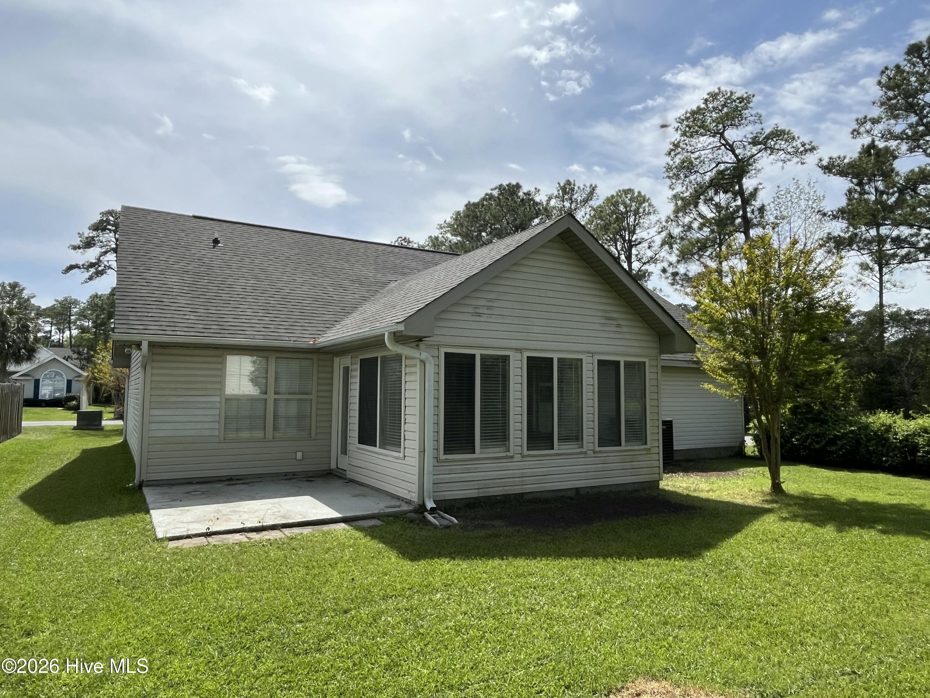 100565460 | Photo 21