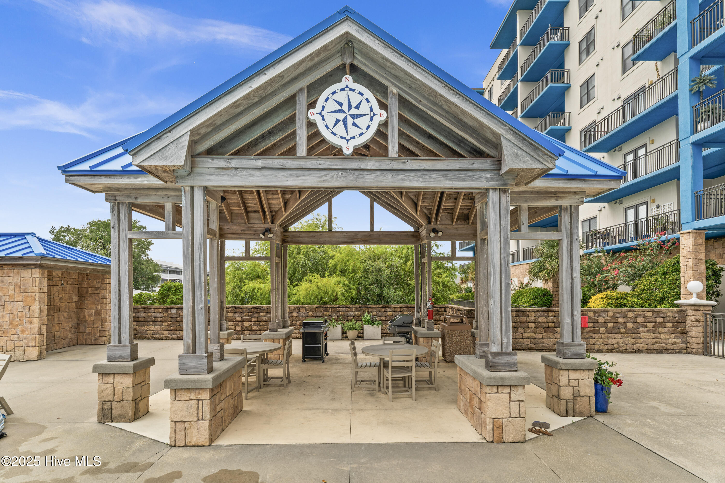 4425 Arendell Street 609,Morehead City