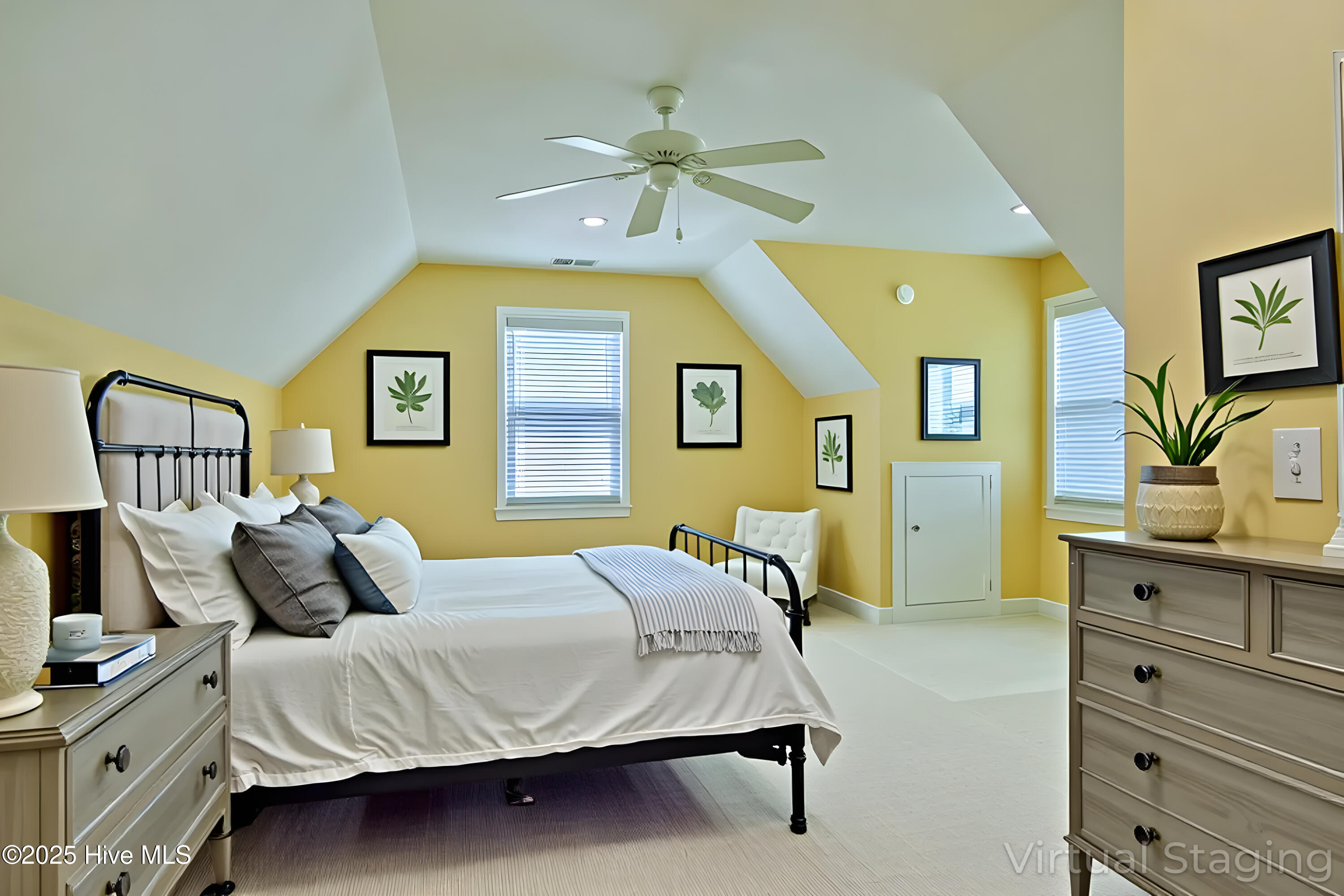 100515655 | Photo 35