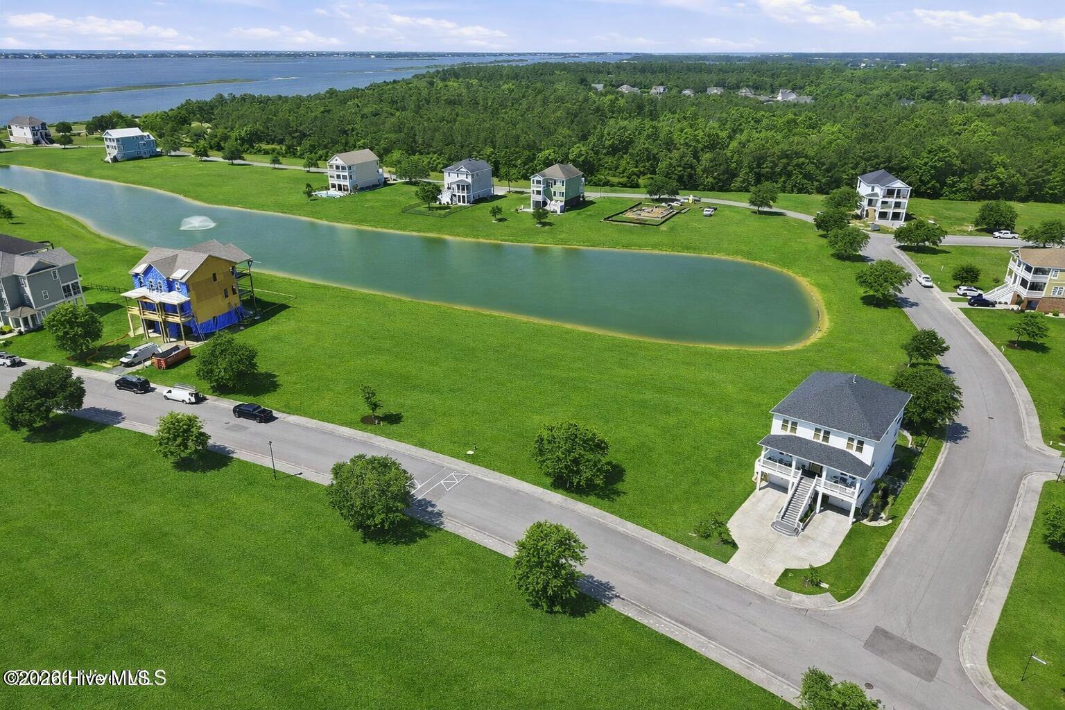 847 158 Cannonsgate Drive,Newport