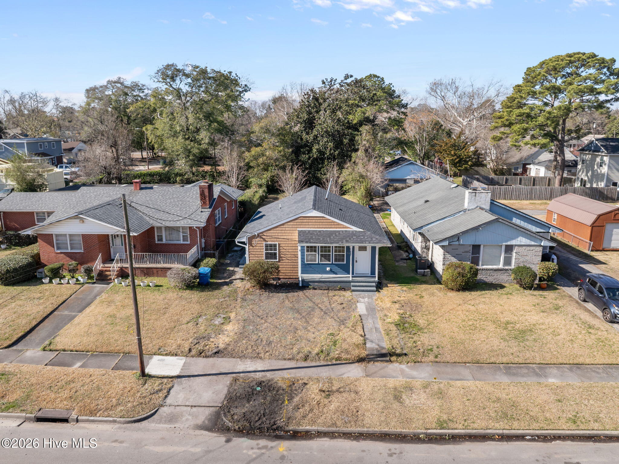 100550477 | Photo 34