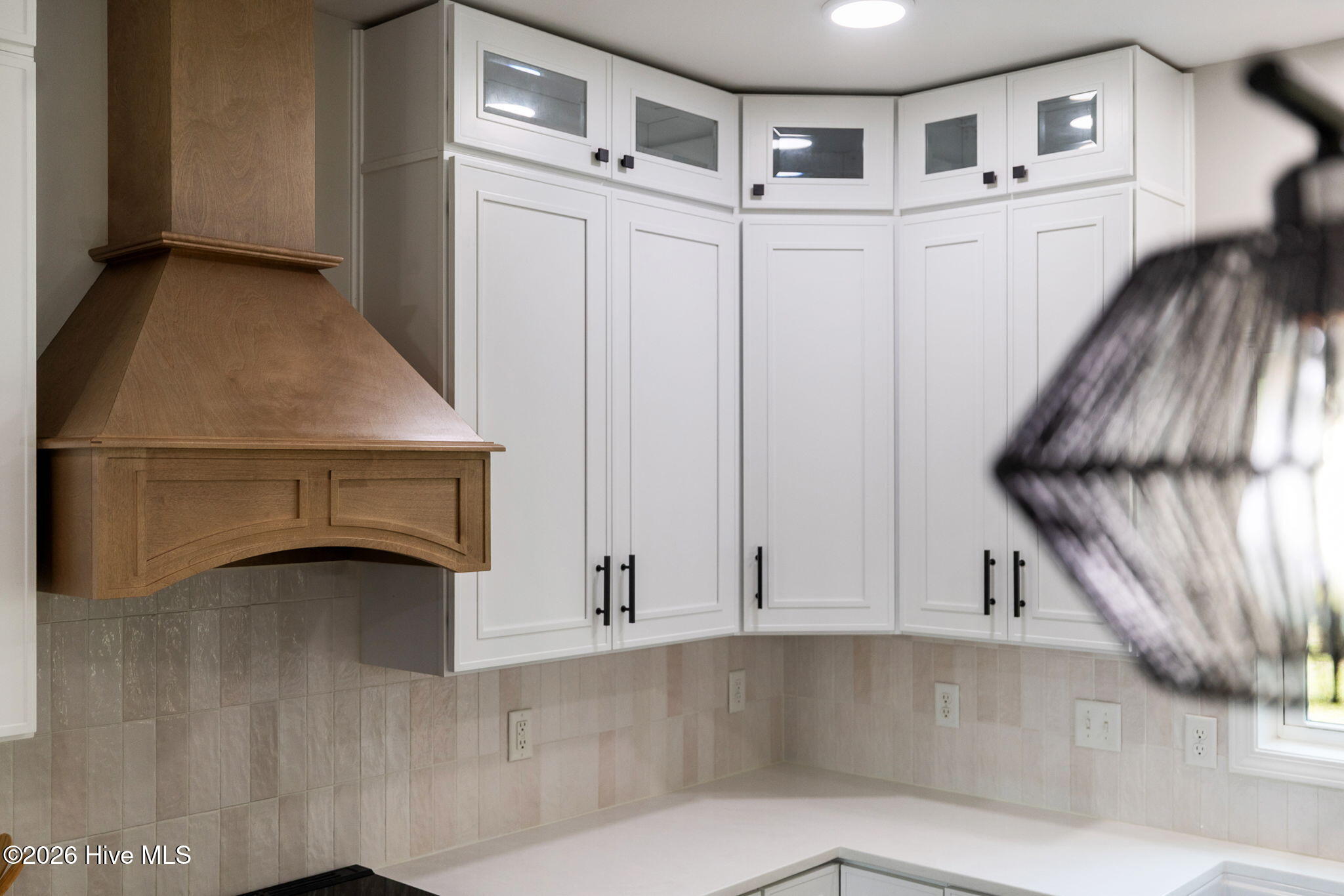 100566874 | Photo 24