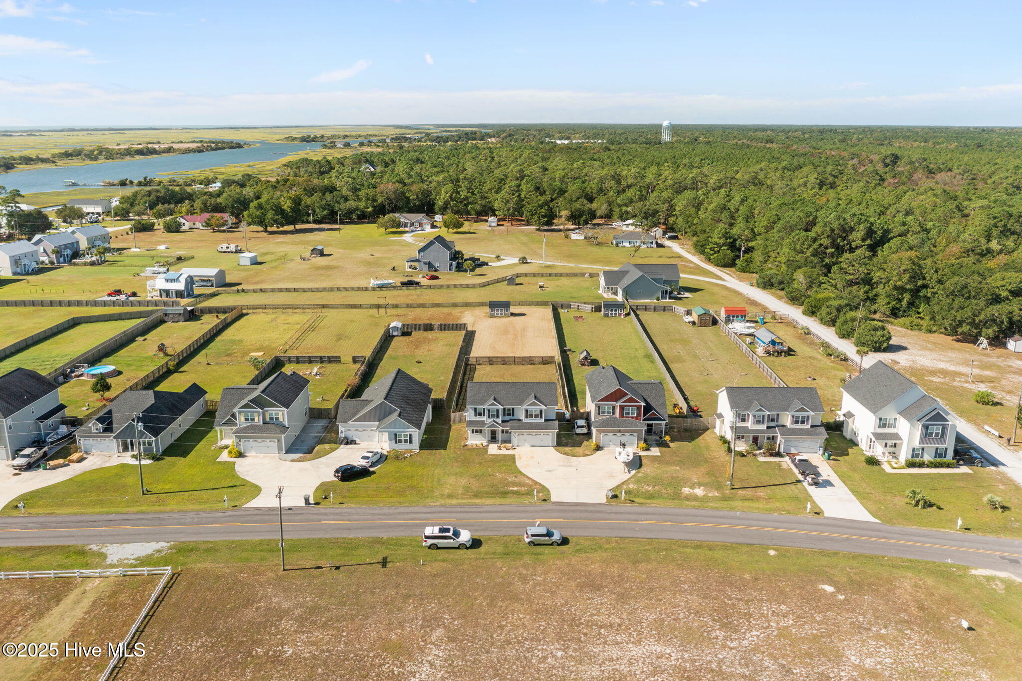 100541935 | Photo 45