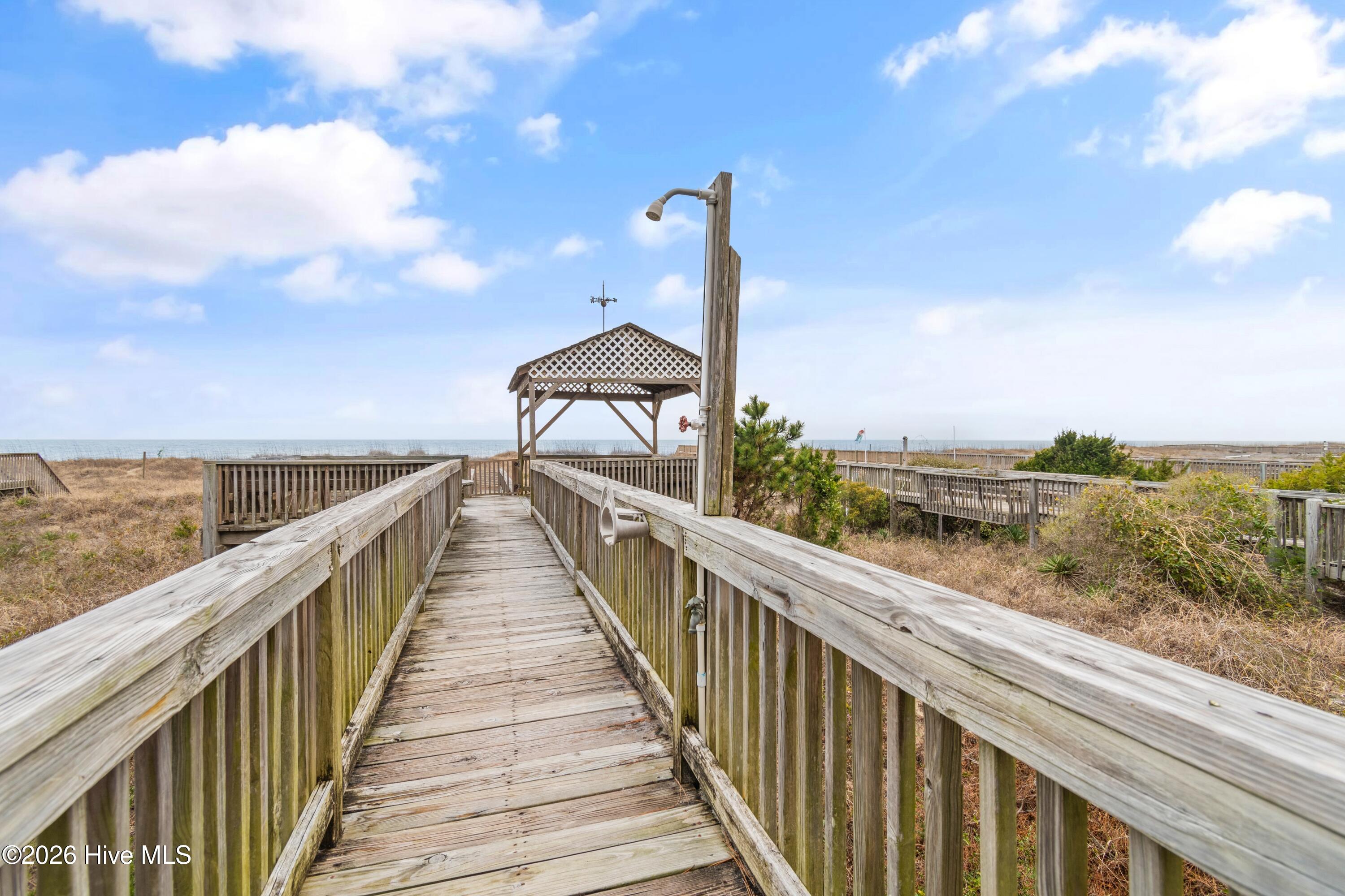 1099 Ocean Boulevard W, Holden Beach, NC, 28462