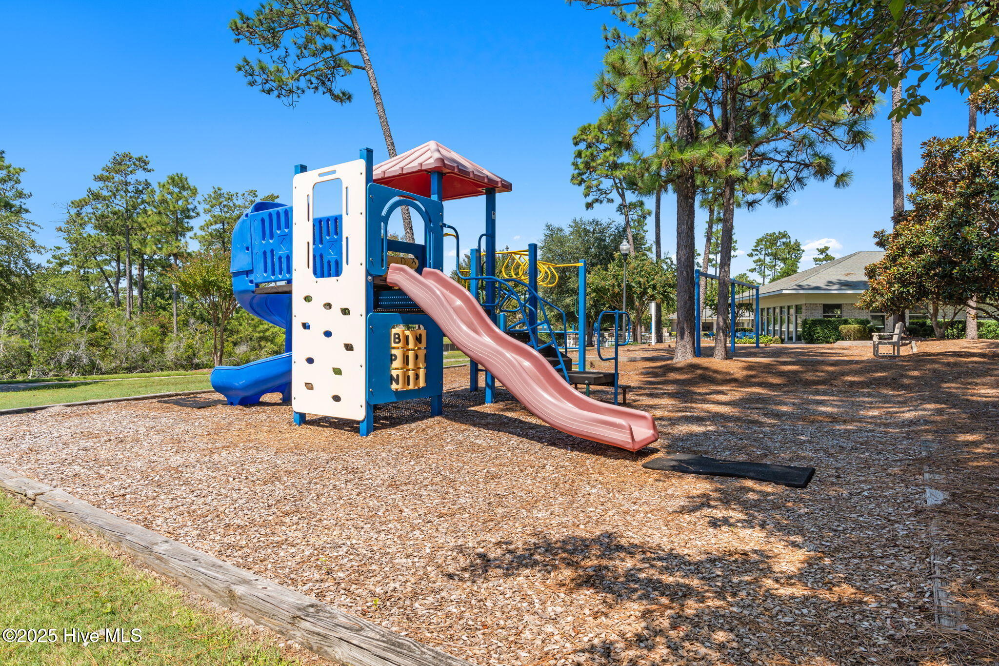 100543252 | Photo 20