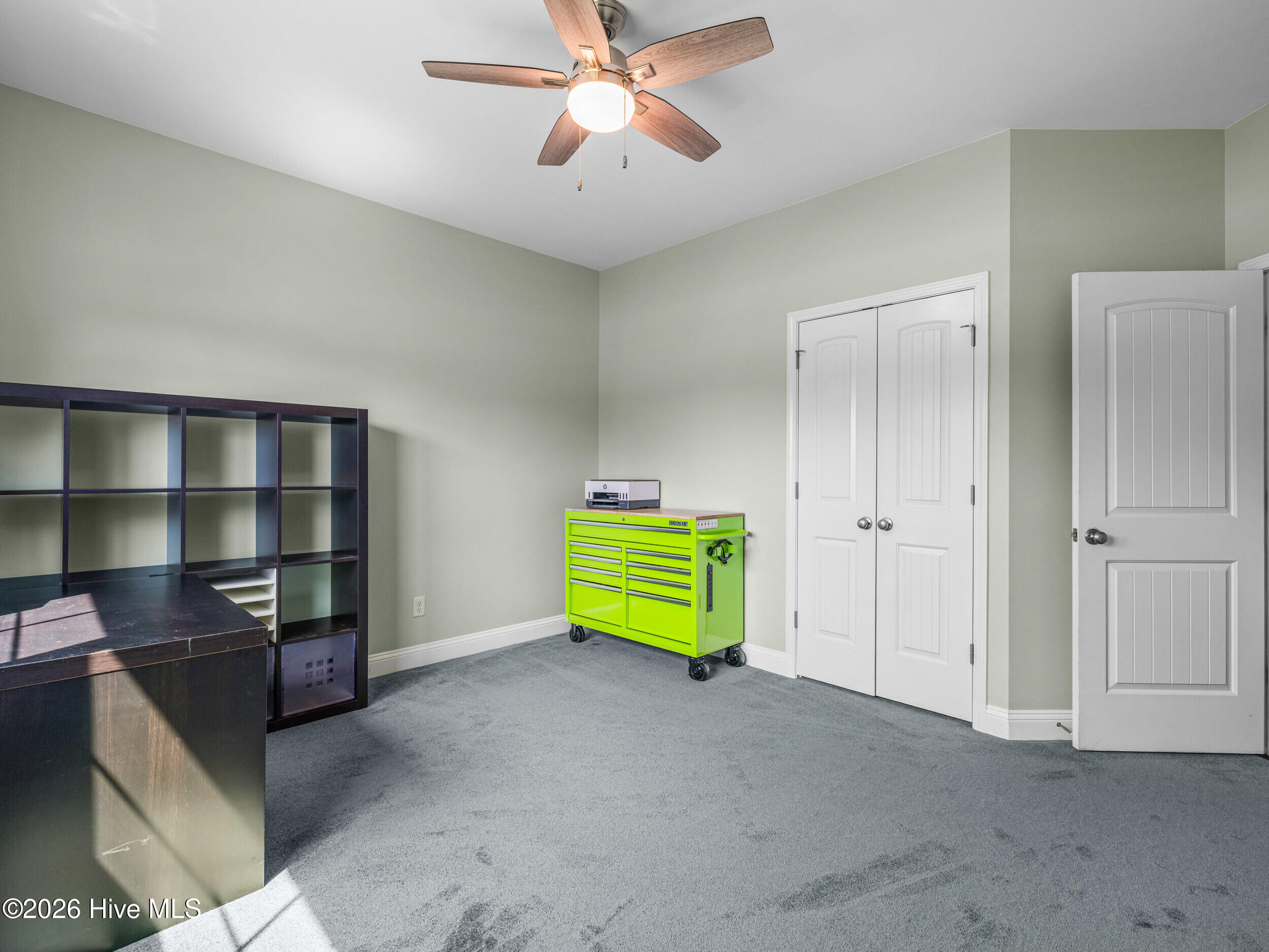 100567320 | Photo 37