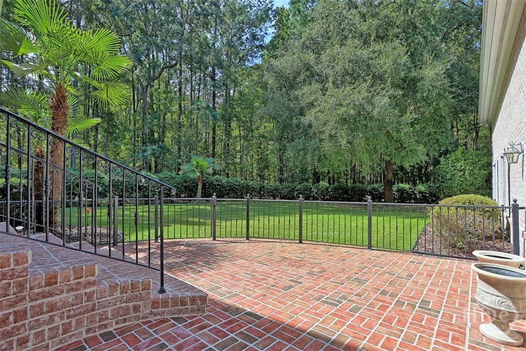 317 Spanton Crescent