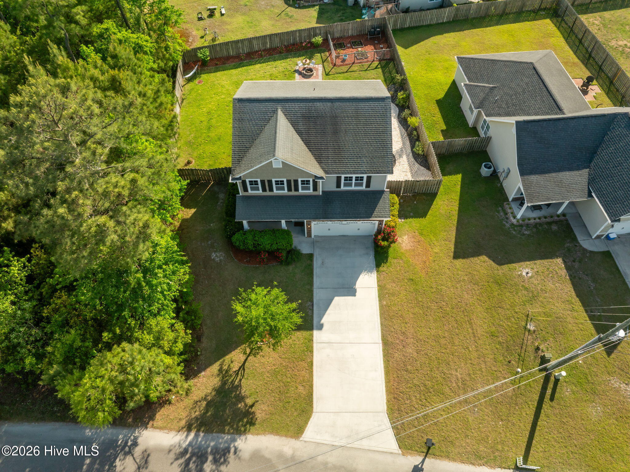 100568567 | Photo 45