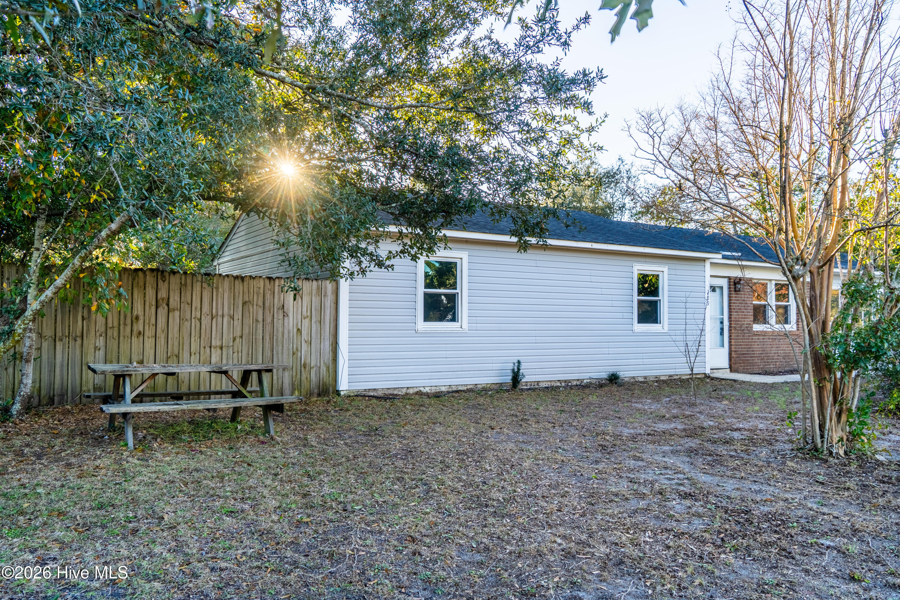 100548547 | Photo 18