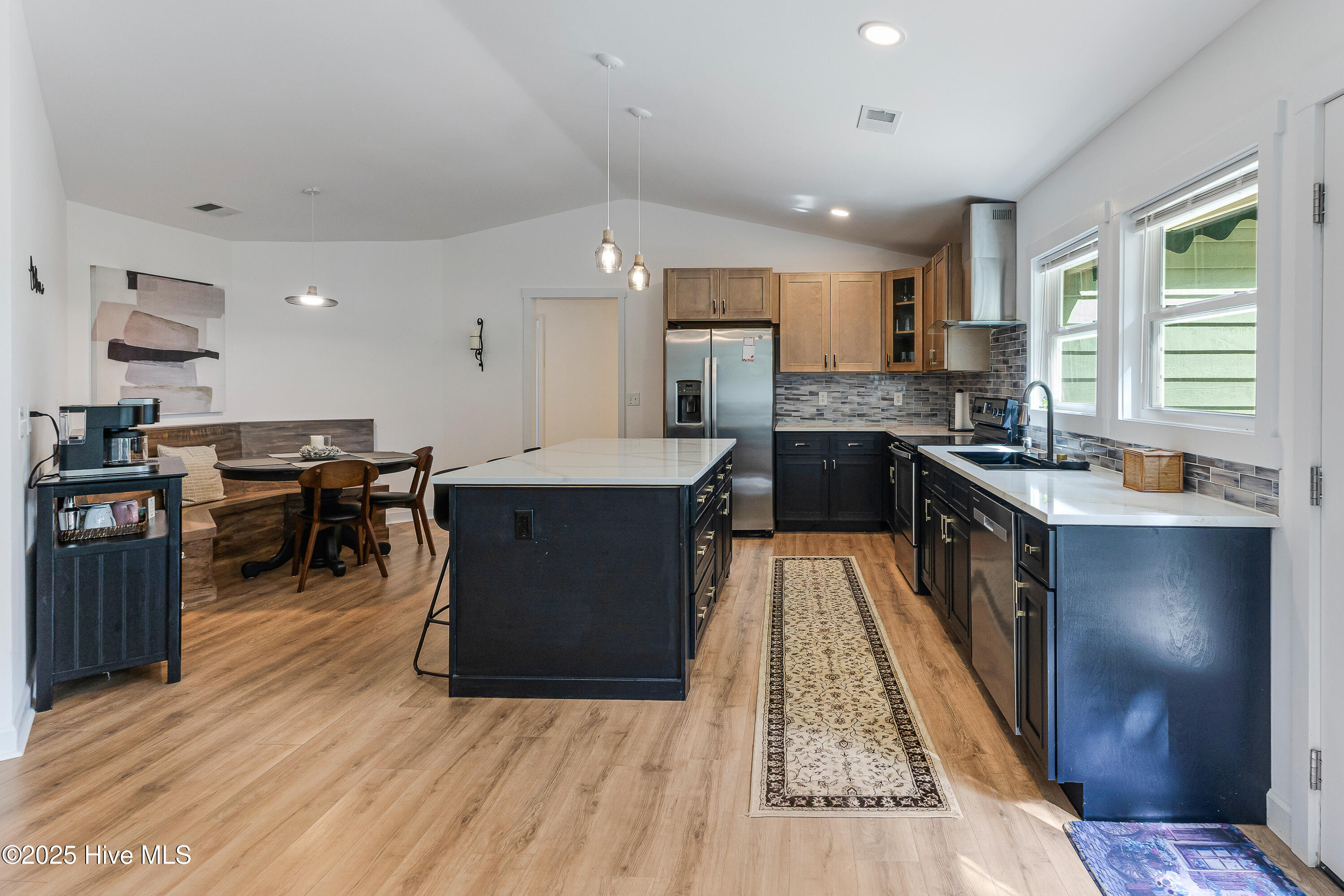 704 Shoreline Drive E, Sunset Beach, NC 28468 – photo 10: 704 Shoreline-10