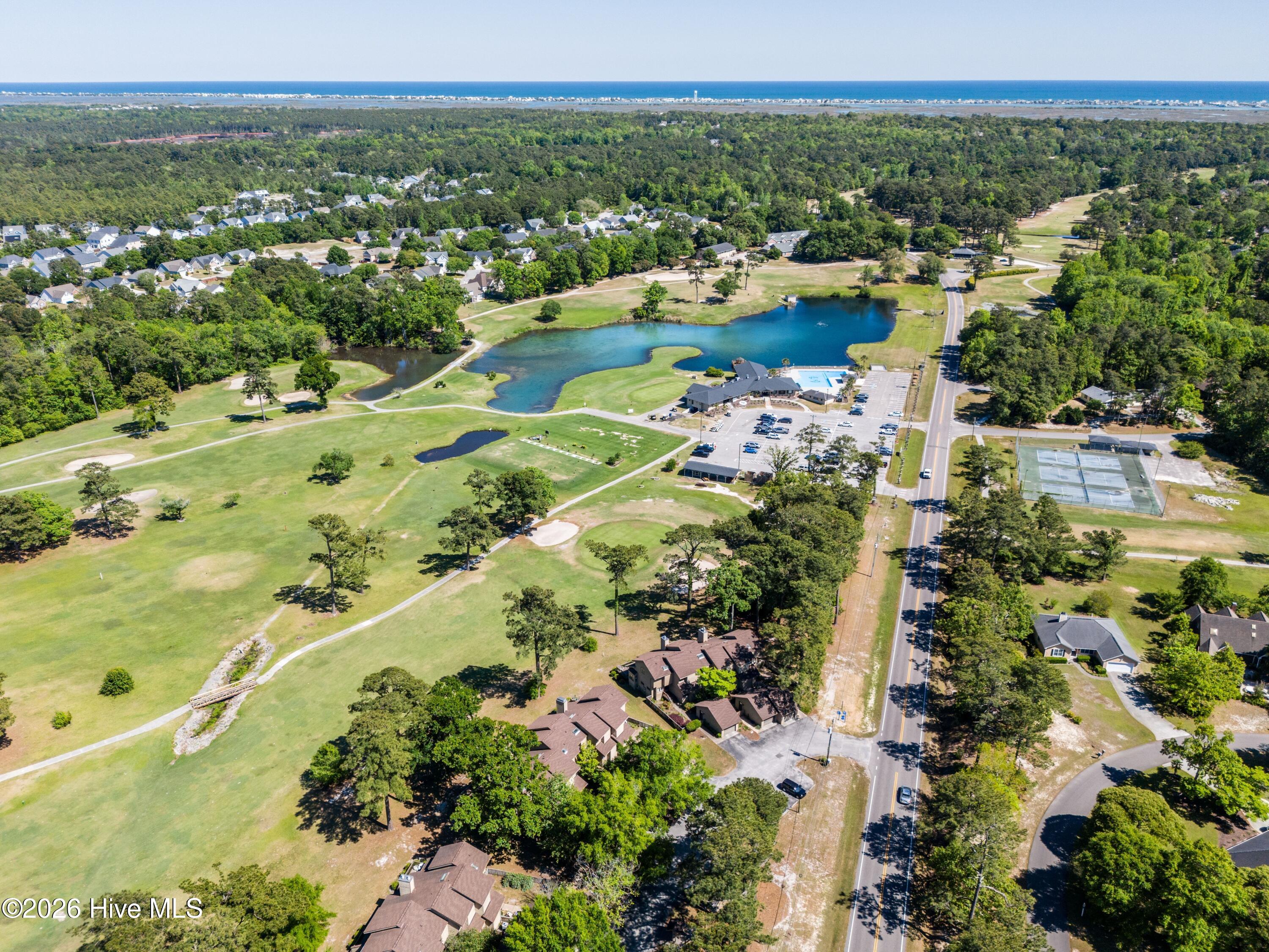 100570690 | Photo 27