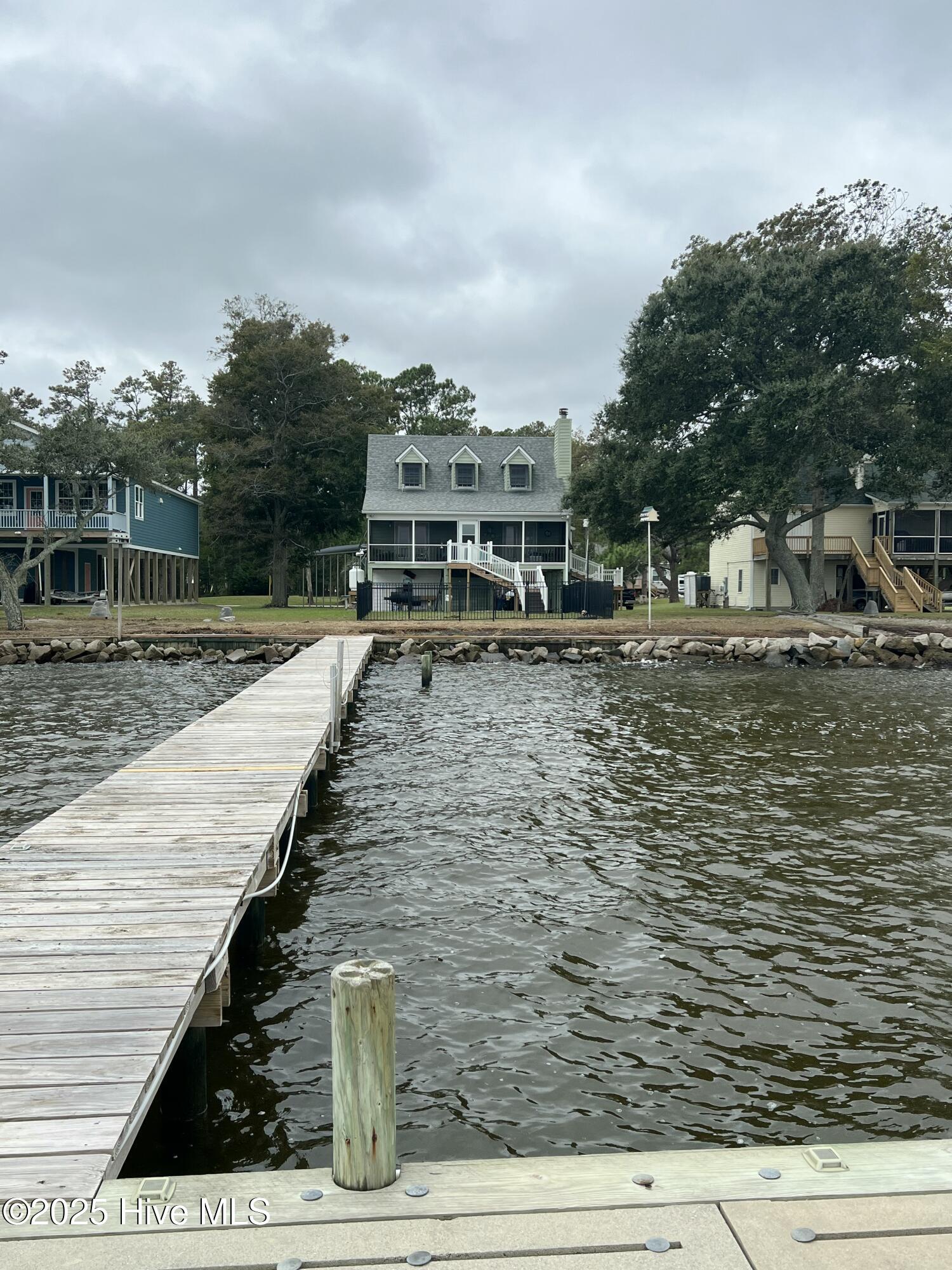 157 S River Drive, Beaufort, NC, 28516