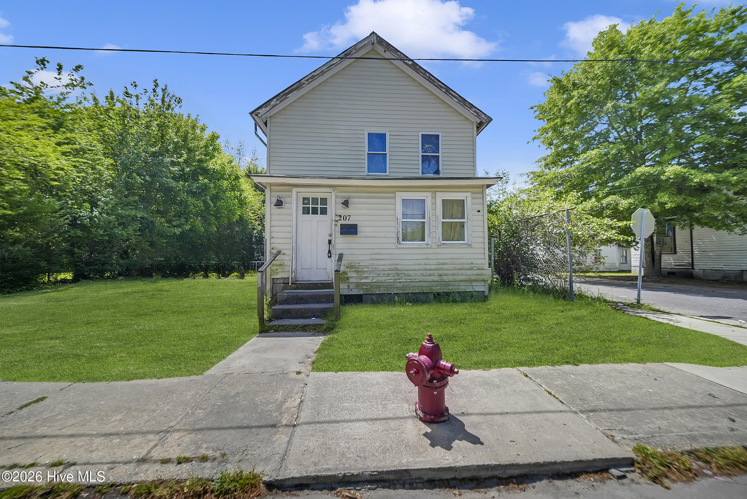 1221 Crescent Drive, Elizabeth City, NC, 27909