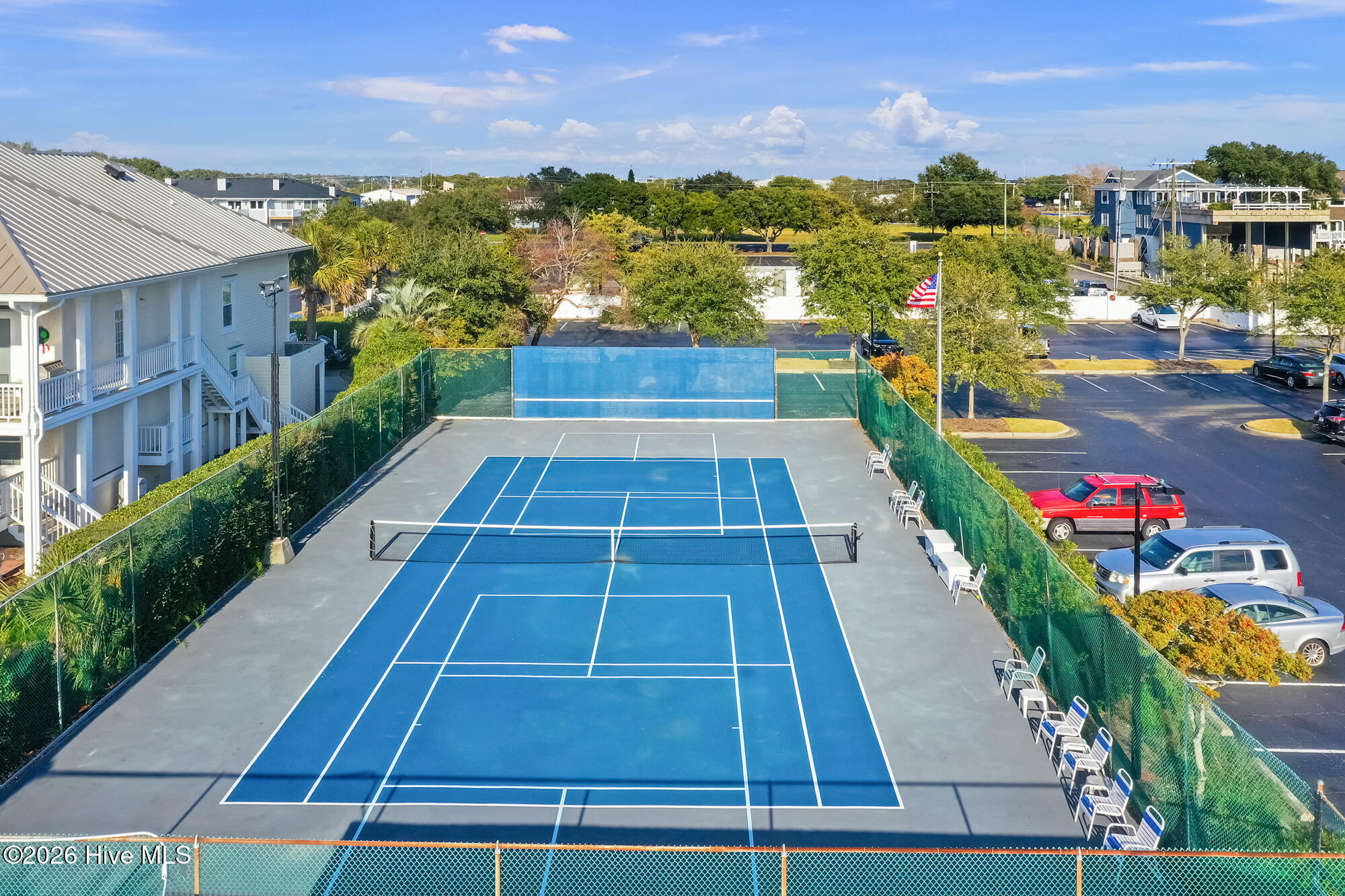 100557997 | Photo 26