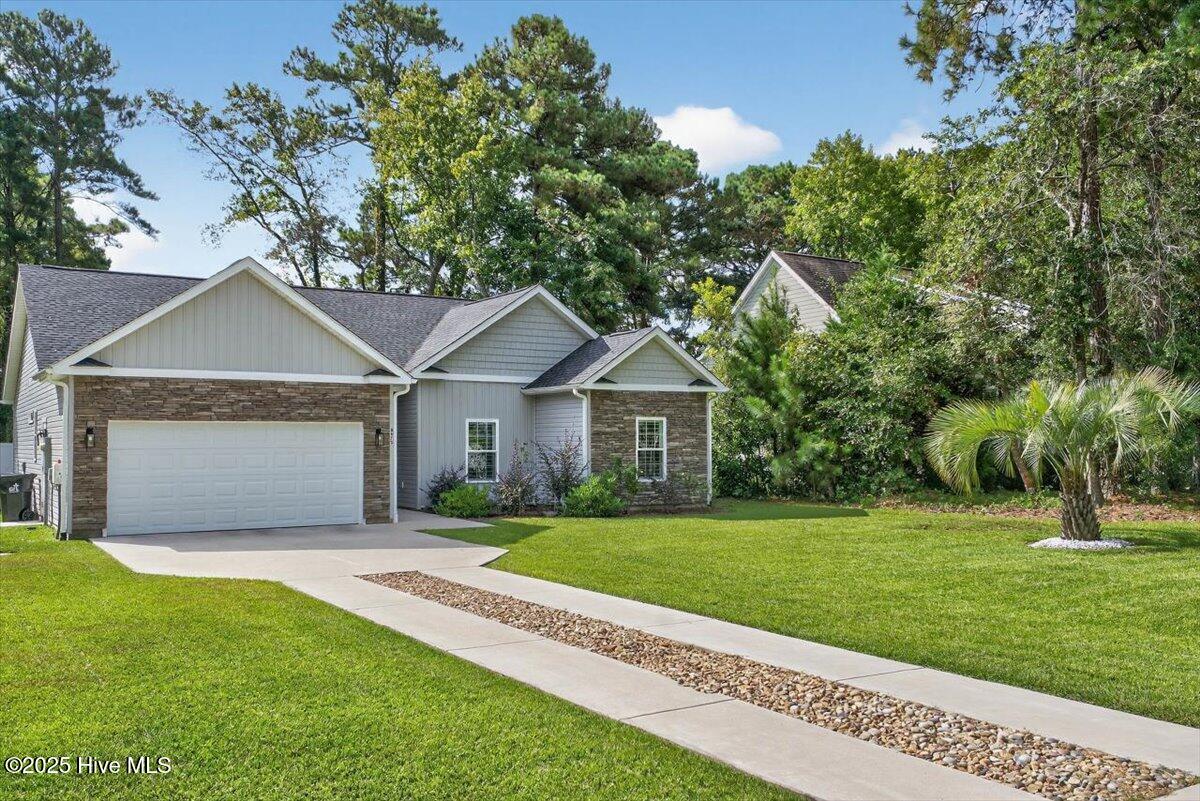 100533922 | Photo 33