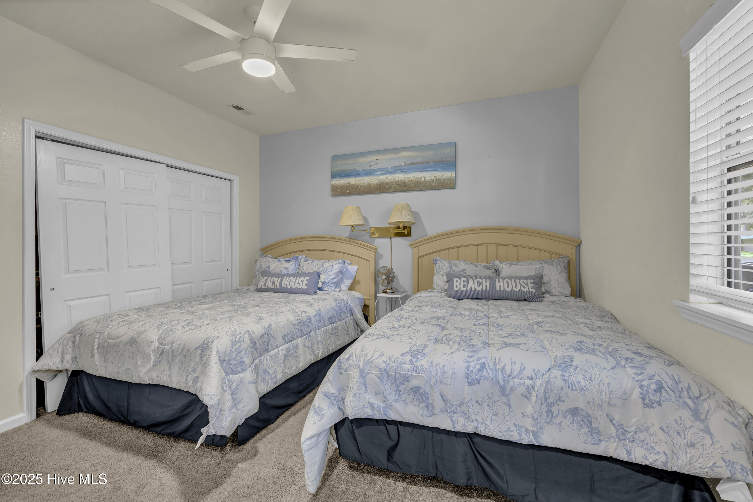 100527384 | Photo 13