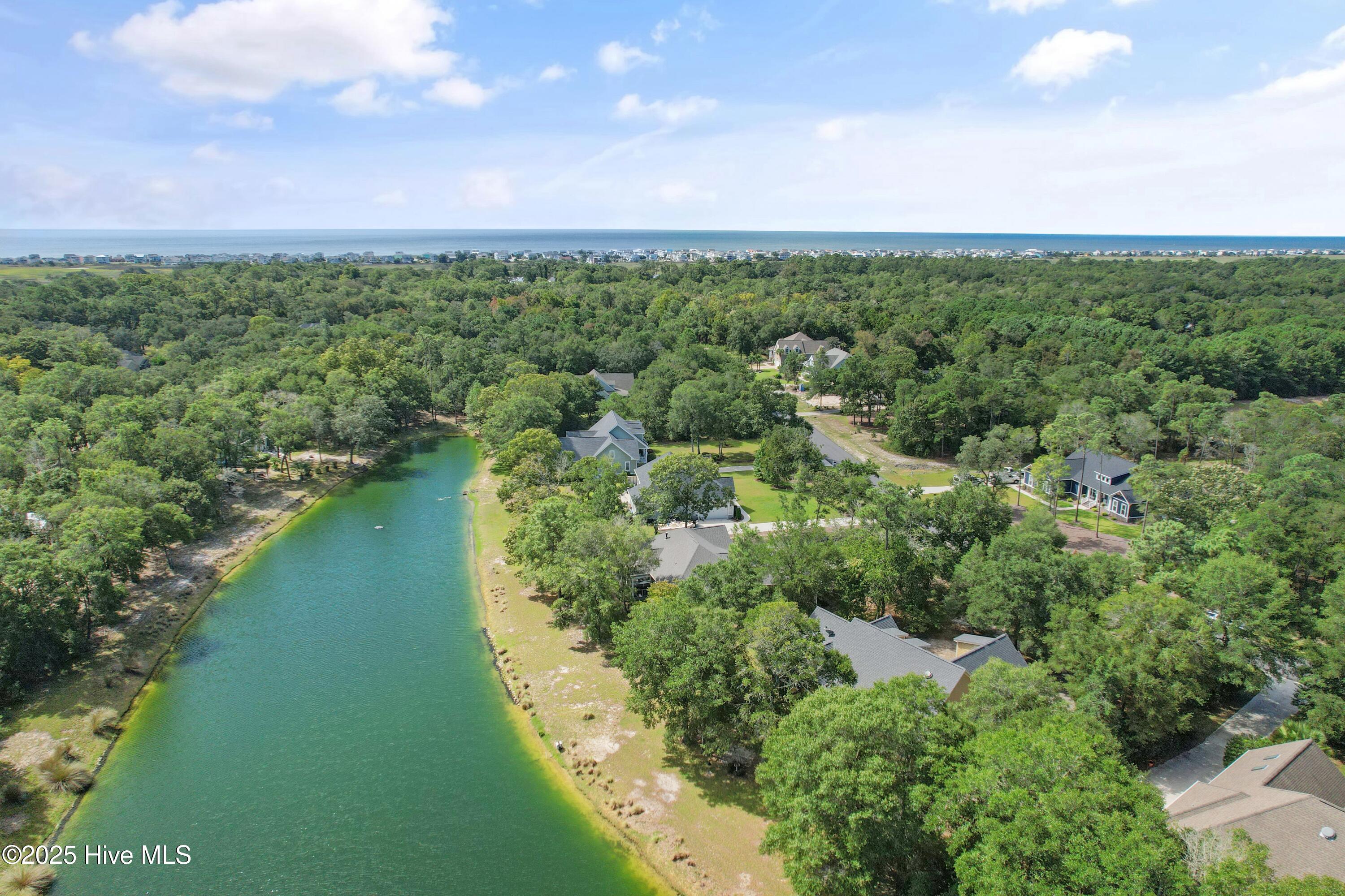 100528627 | Photo 49