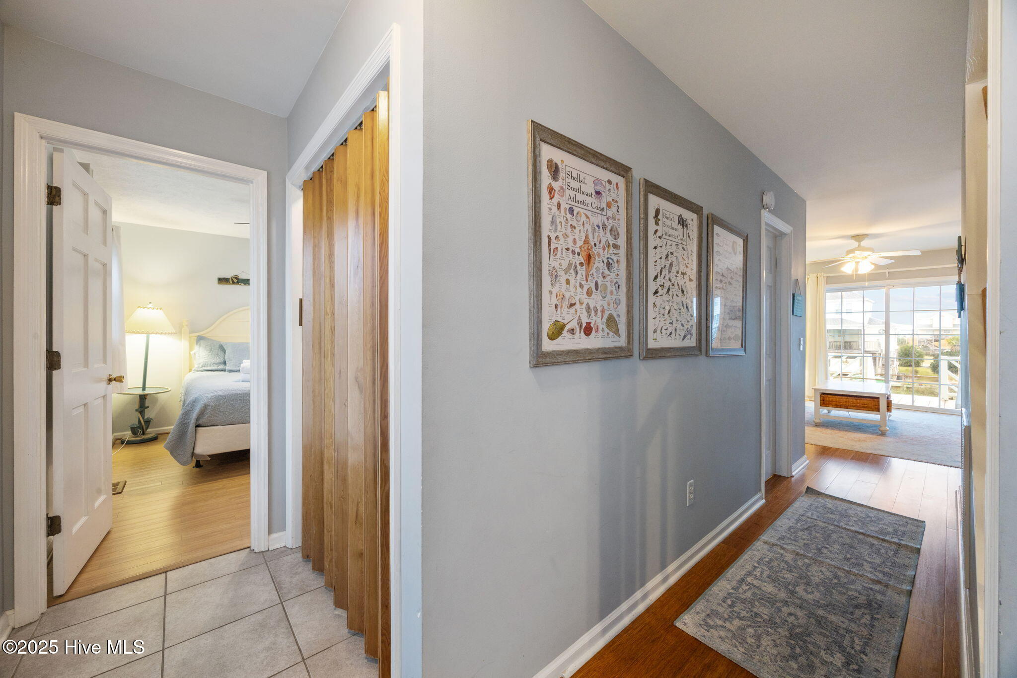 100567409 | Photo 30