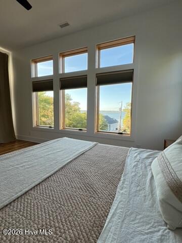 100566507 | Photo 19