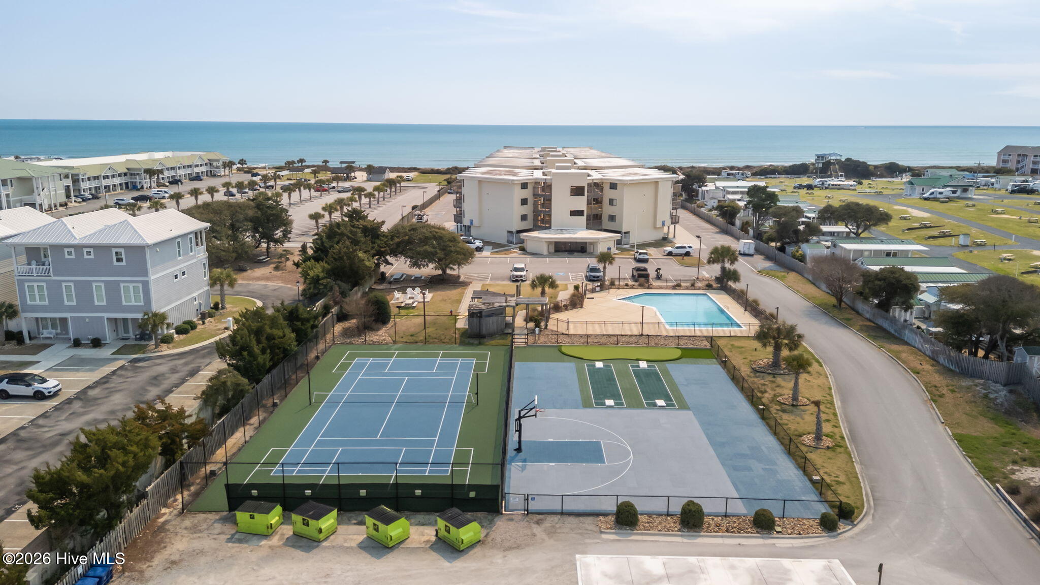 100516051 | Photo 50