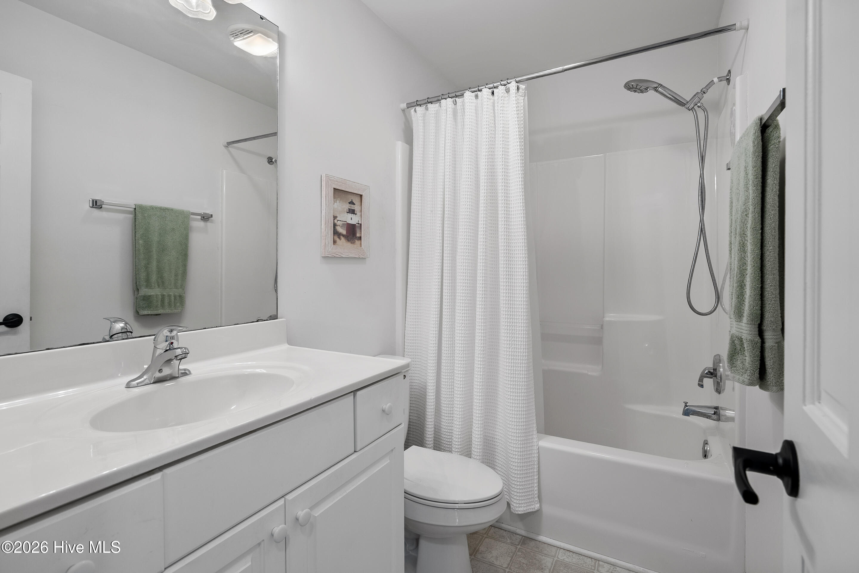 100559044 | Photo 32