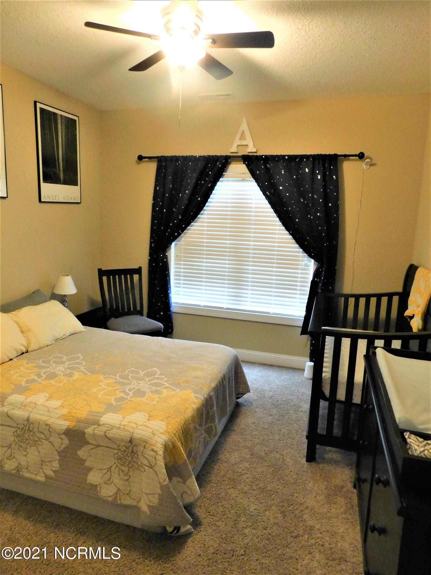 100553896 | Photo 13