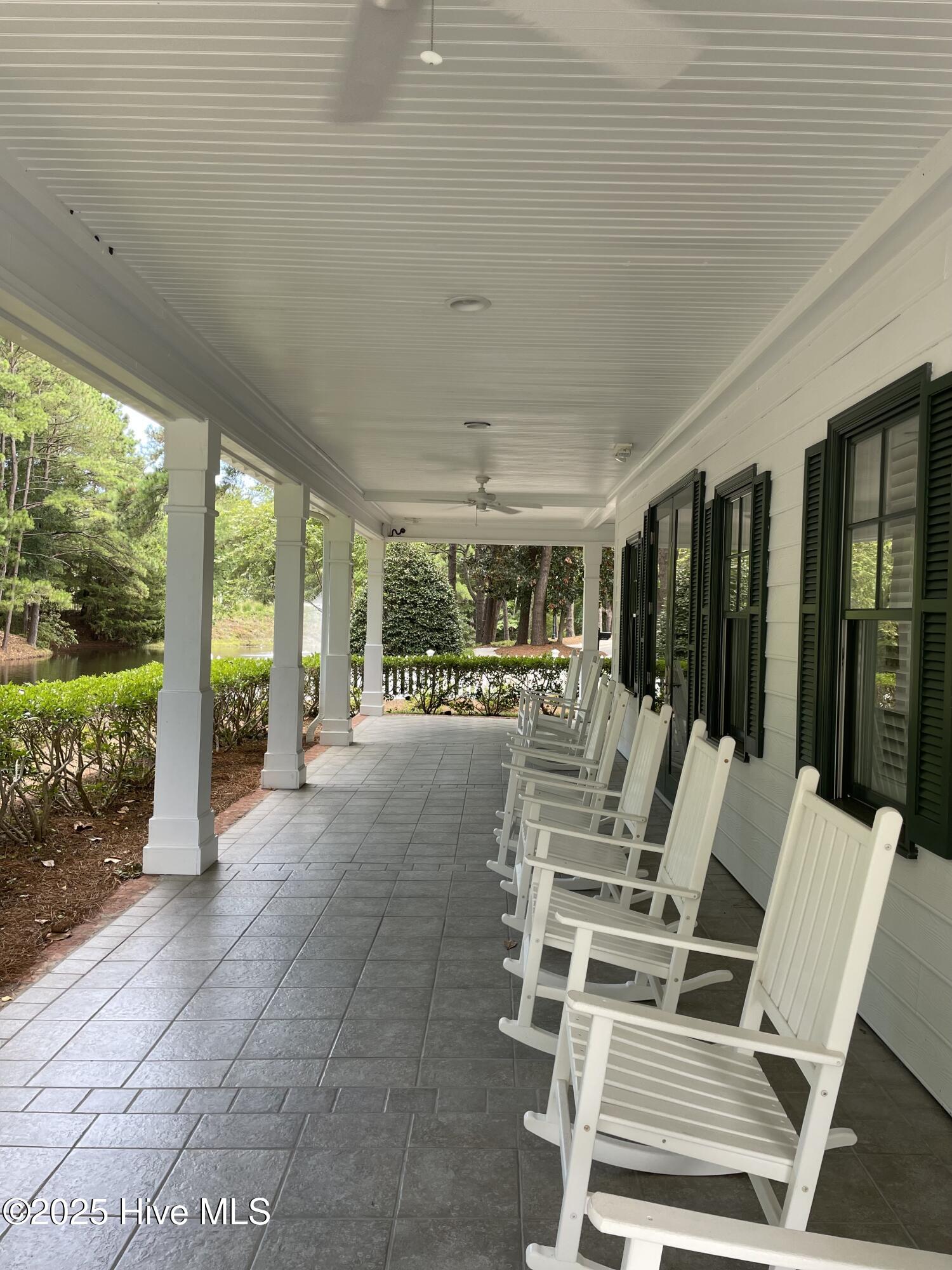 100517426 | Photo 57