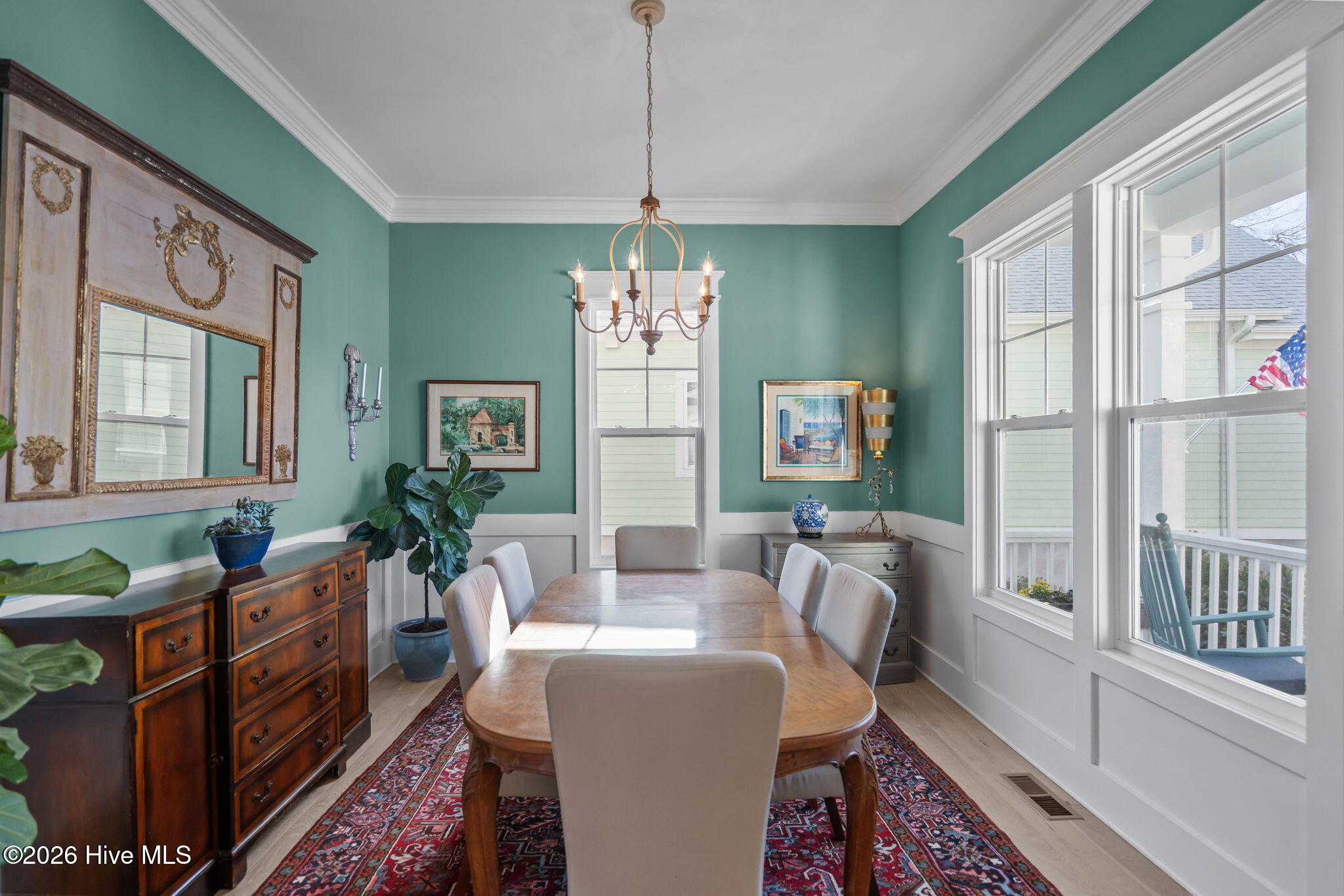 100559894 | Photo 10