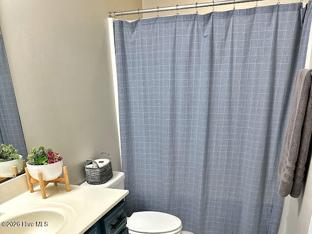 100560235 | Photo 40