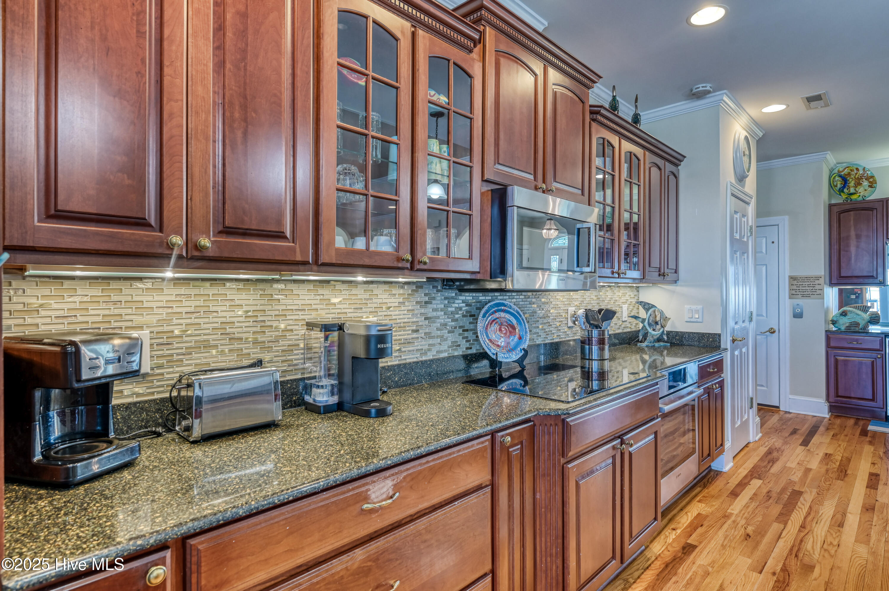 40 Sailview Drive, North Topsail Beach, NC 28460 – photo 20: Kitchen Interior 2