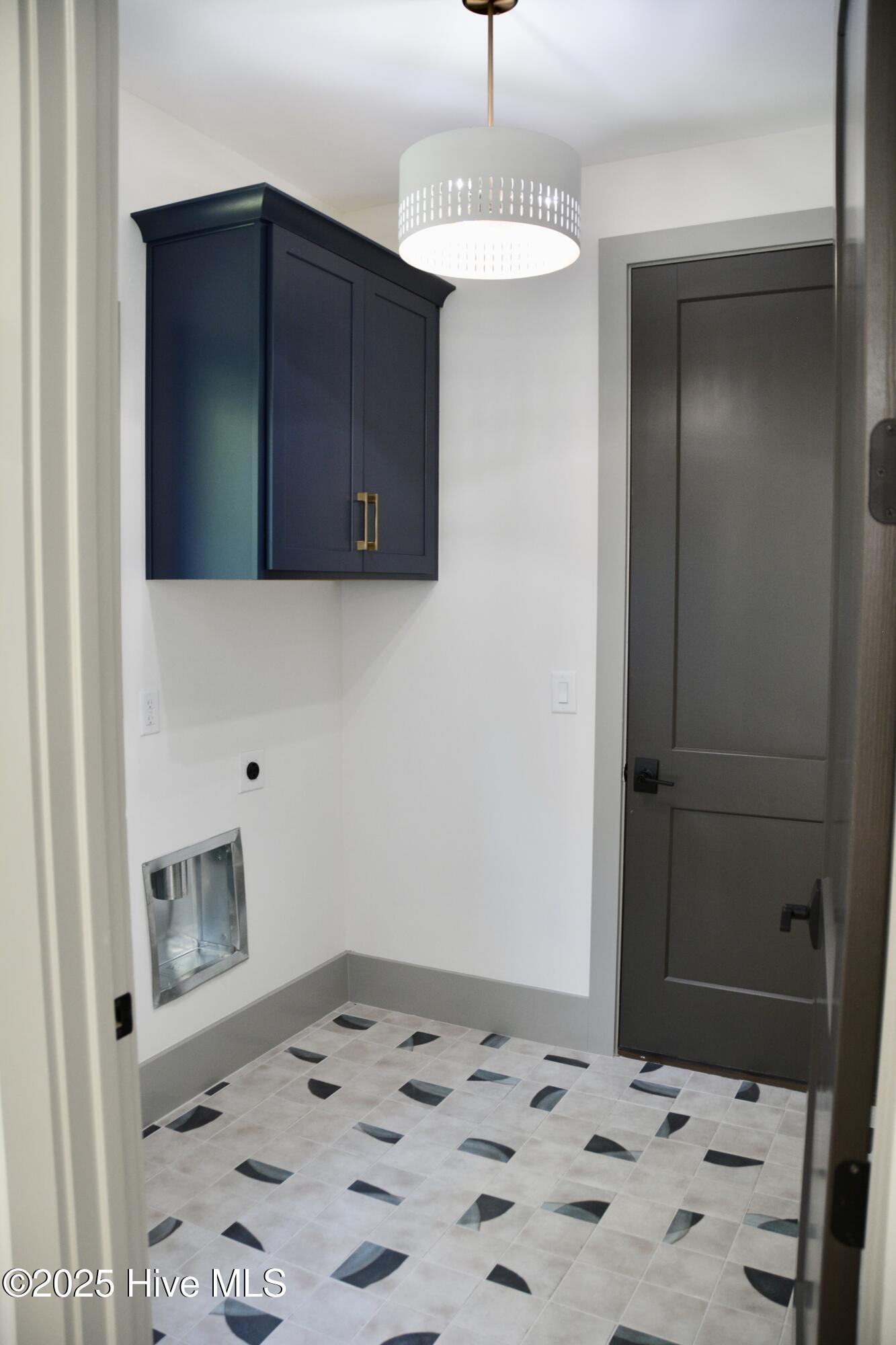 100508502 | Photo 31