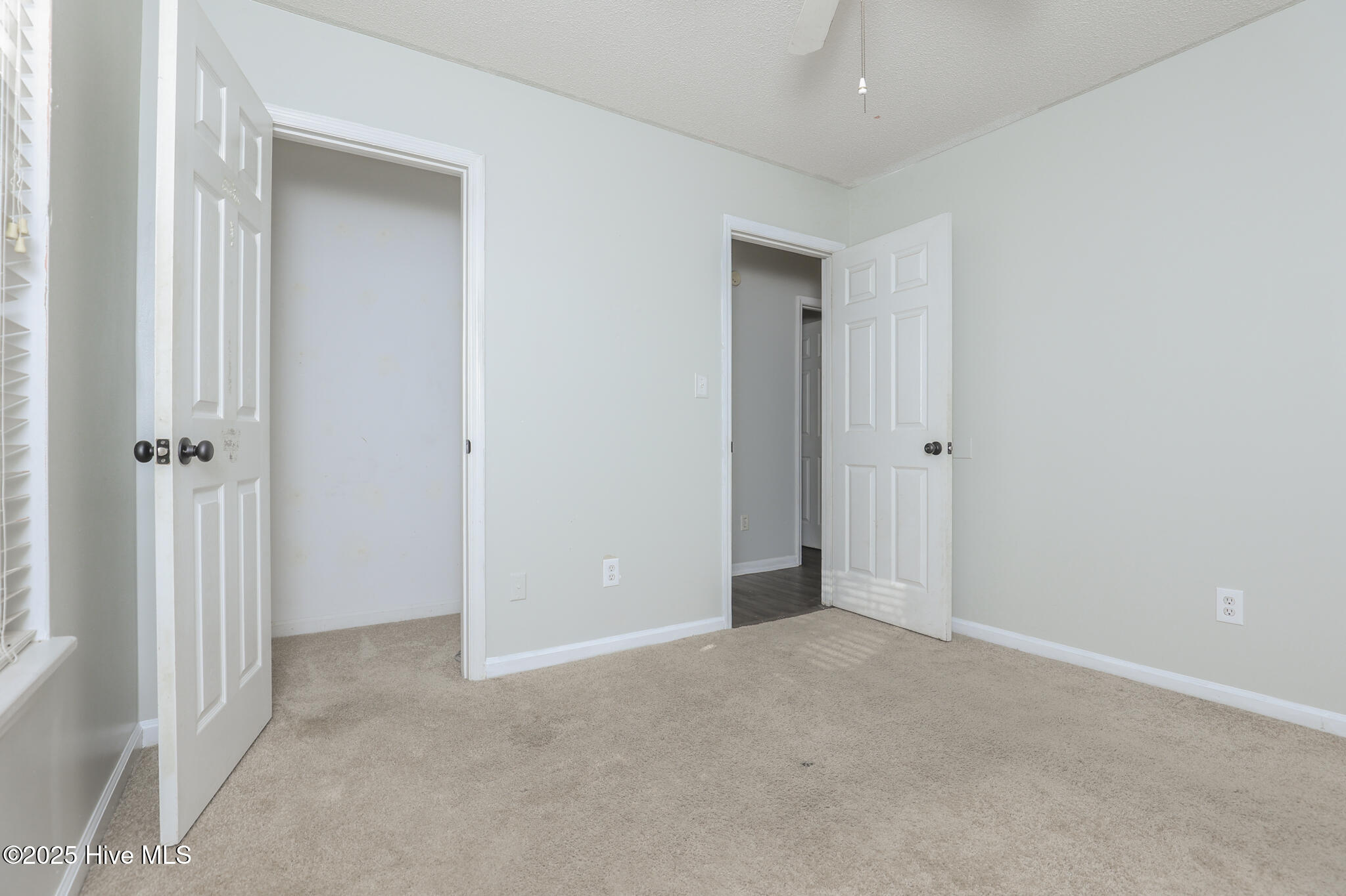 100522542 | Photo 26