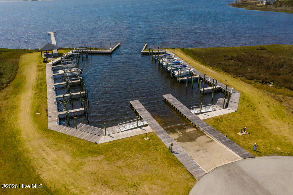 201 Lanyard Drive, Newport, NC, 28570