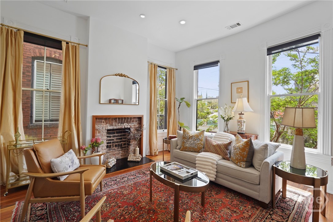 415 Whitaker Street, Savannah, GA, 31401