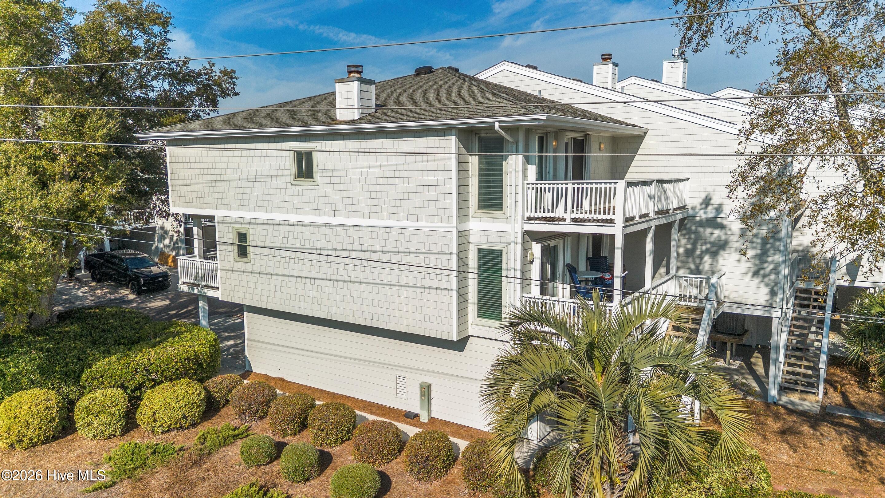 100548419 | Photo 61