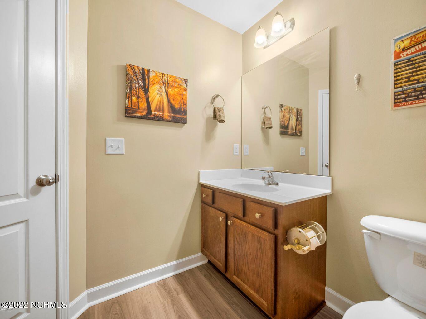 100559419 | Photo 26