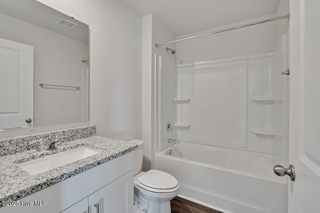 100546498 | Photo 18