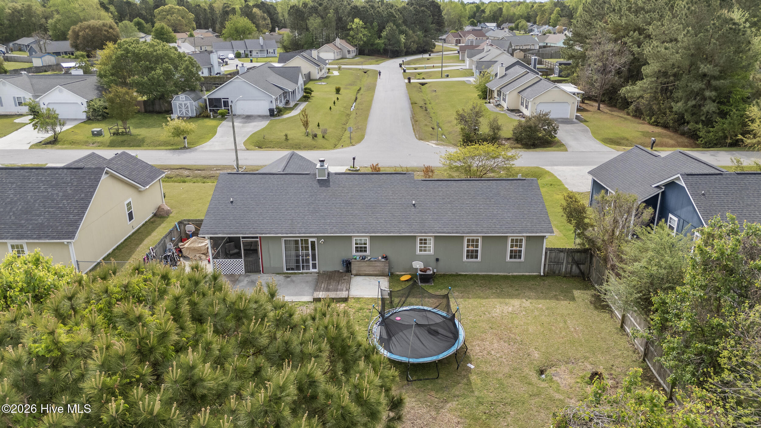 100565830 | Photo 27